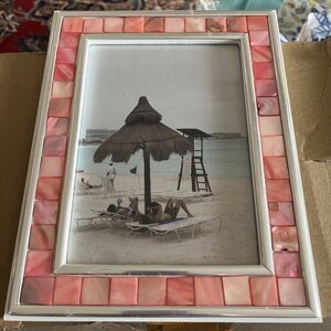 Handmade Mosaic Iridescent Mother Of Pearl Picture Frame 5x7 Brand New Pink
